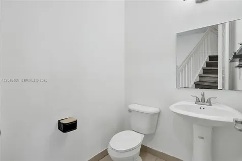 643 NE 191st Terrace Miami FL 33179