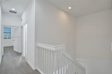 643 NE 191st Terrace Miami FL 33179
