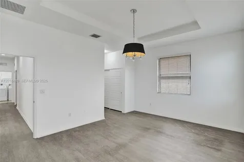 643 NE 191st Terrace Miami FL 33179