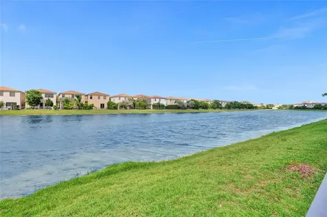 643 NE 191st Terrace Miami FL 33179