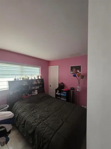 10106 SW 20th Street Miami FL 33165