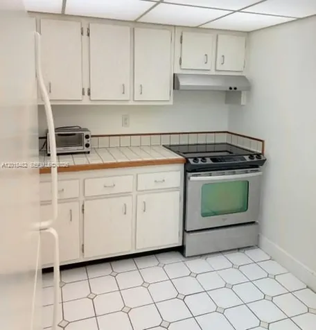 7815 Camino Real Miami FL 33143