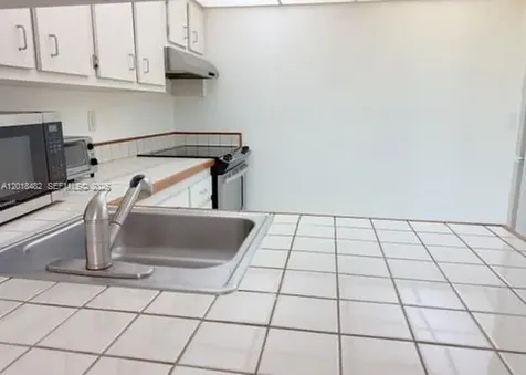 7815 Camino Real Miami FL 33143