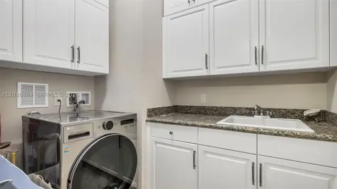9587 Exbury Court Parkland FL 33076