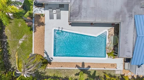 8380 SW 186 Street Cutler Bay FL 33157
