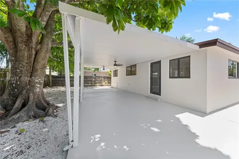 7515 SW 32nd Street Miami FL 33155