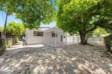 7515 SW 32nd Street Miami FL 33155