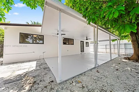 7515 SW 32nd Street Miami FL 33155