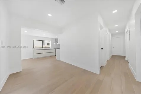 7515 SW 32nd Street Miami FL 33155