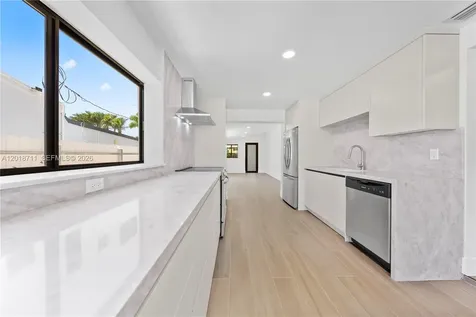 7515 SW 32nd Street Miami FL 33155
