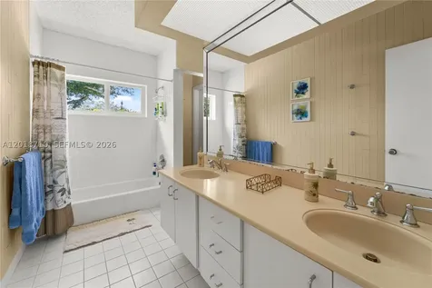 8380 SW 186 Street Cutler Bay FL 33157
