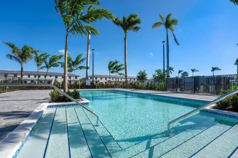 4941 Oakmont Drive Dania Beach FL 33312