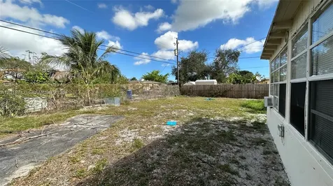 1701 NW 13th Street Fort Lauderdale FL 33311