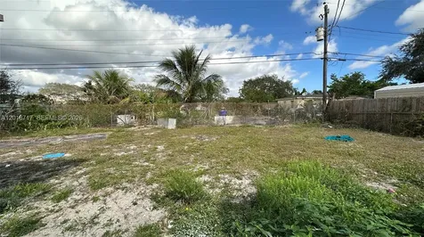 1701 NW 13th Street Fort Lauderdale FL 33311
