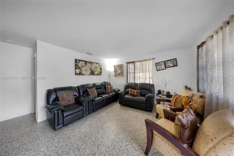 3126 NW 28th Street Miami FL 33142