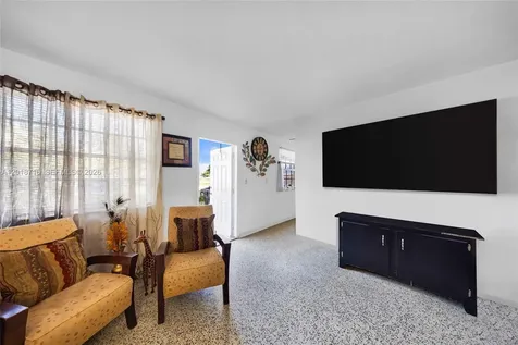 3126 NW 28th Street Miami FL 33142
