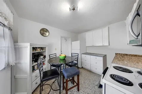 3126 NW 28th Street Miami FL 33142