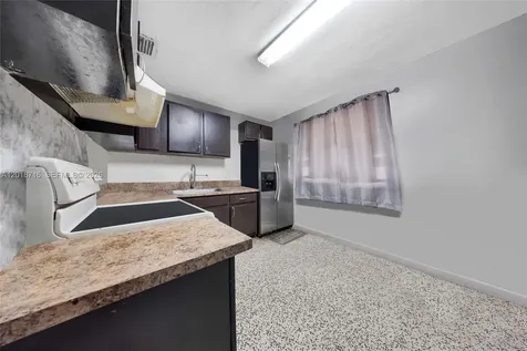 3126 NW 28th Street Miami FL 33142