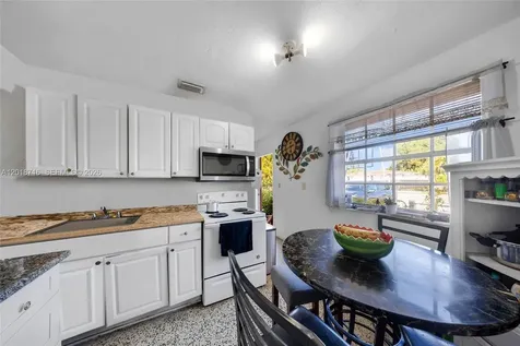 3126 NW 28th Street Miami FL 33142