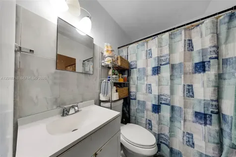 3126 NW 28th Street Miami FL 33142
