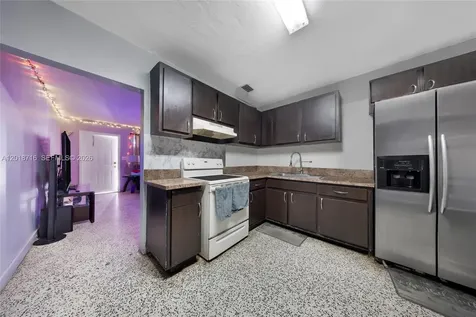3126 NW 28th Street Miami FL 33142