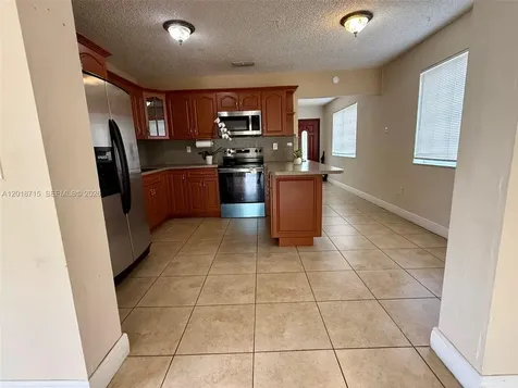 6720 SW 21st Street Miami FL 33155