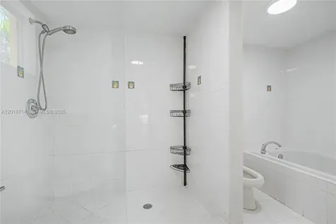 8888 Collins Avenue Surfside FL 33154