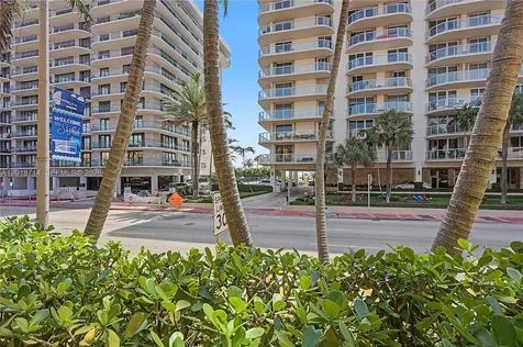 8888 Collins Avenue Surfside FL 33154