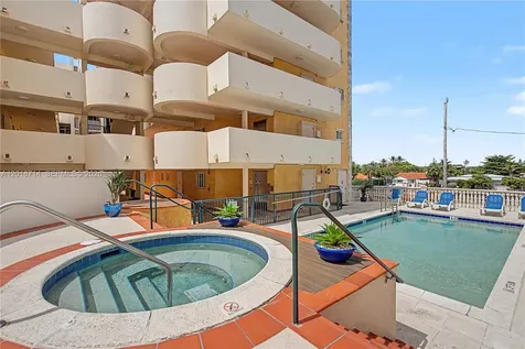 8888 Collins Avenue Surfside FL 33154