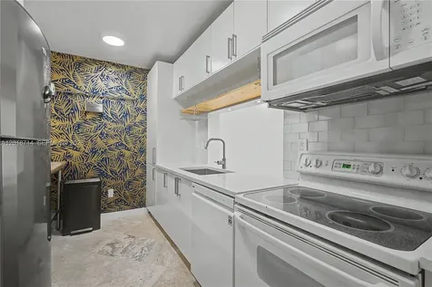 8888 Collins Avenue Surfside FL 33154