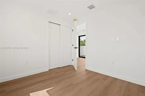 728 NW 55th Terrace Miami FL 33127