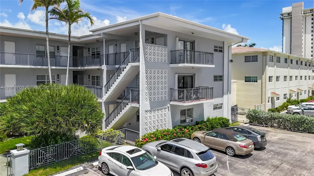2600 S Ocean Drive Hollywood FL 33019