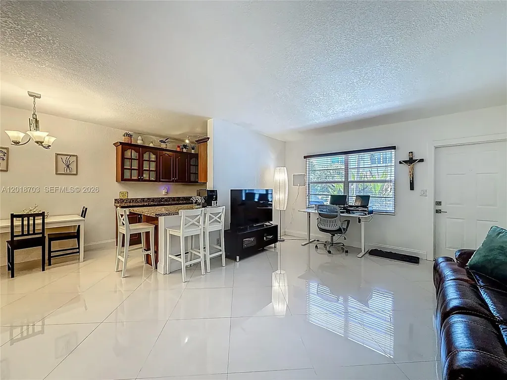 2600 S Ocean Drive Hollywood FL 33019