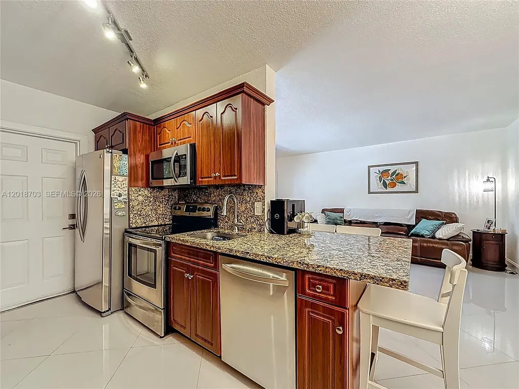 2600 S Ocean Drive Hollywood FL 33019