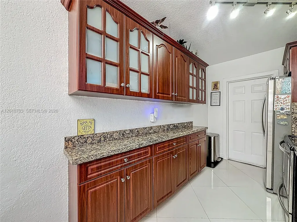 2600 S Ocean Drive Hollywood FL 33019
