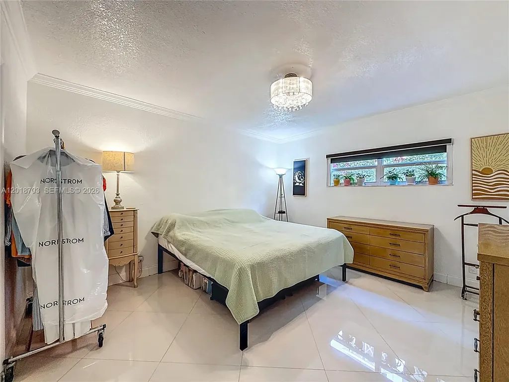 2600 S Ocean Drive Hollywood FL 33019