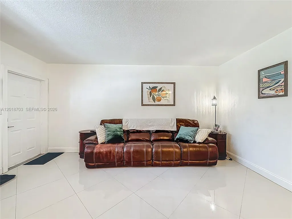 2600 S Ocean Drive Hollywood FL 33019
