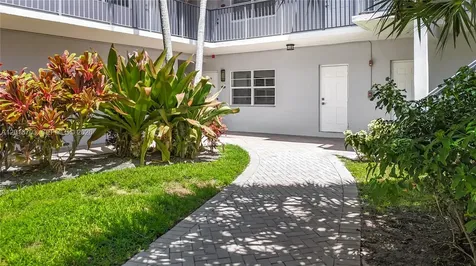 2600 S Ocean Drive Hollywood FL 33019