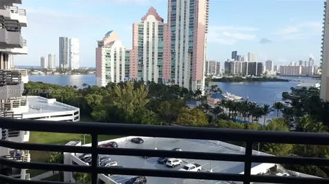 Aventura FL 33180