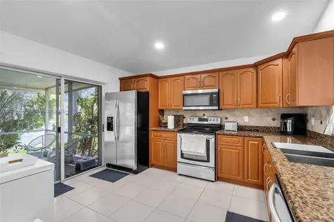 20869 NW 4th Street Pembroke Pines FL 33029