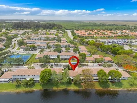 20869 NW 4th Street Pembroke Pines FL 33029