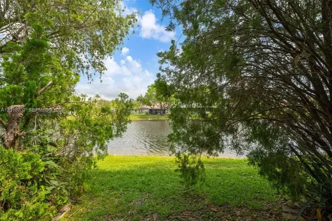 20869 NW 4th Street Pembroke Pines FL 33029