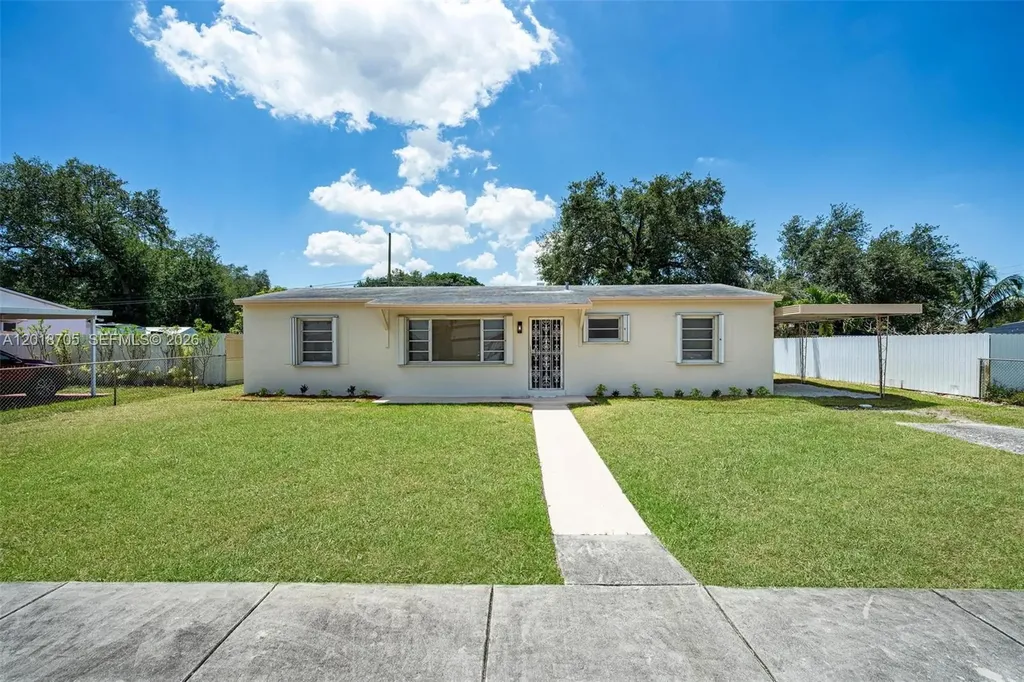 2760 NW 164th Terrace Miami Gardens FL 33054