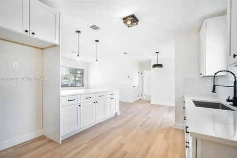 2760 NW 164th Terrace Miami Gardens FL 33054