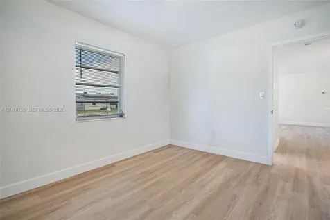 2760 NW 164th Terrace Miami Gardens FL 33054