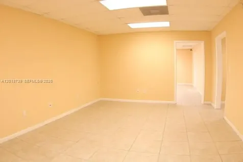 305 NW 10th Terrace Hallandale Beach FL 33009