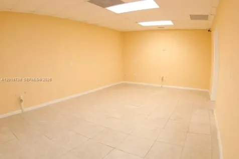 305 NW 10th Terrace Hallandale Beach FL 33009