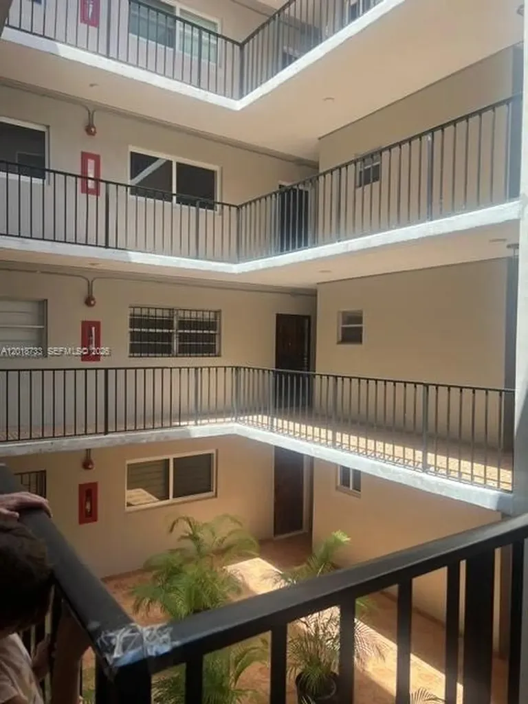 6965 Harding Avenue Miami Beach FL 33141
