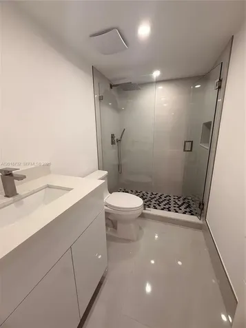 6070 W 19th Avenue Hialeah FL 33012