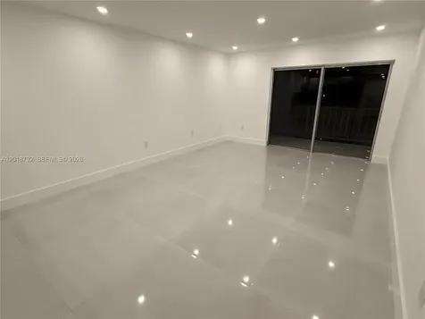 6070 W 19th Avenue Hialeah FL 33012